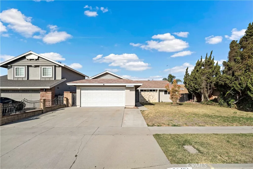 20471 Flintgate Drive, Walnut, California 91789 home-pic-0